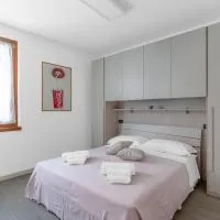 Casa del Re, near Lake Garda, готель у місті Монтік'ярі