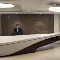 Kingdom Hotel, Hotel in Moga