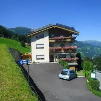Zimmer by Appartement Sporer in Hippach, hotel en Hippach