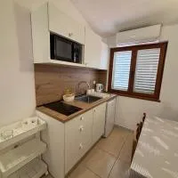 Apartmani Bepo – hotel w Drveniku