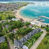 Marina Bay Apartments Kraymorie, hotel em Burgas