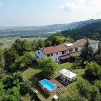 Cascina Il Dovese, hotell i Gabiano