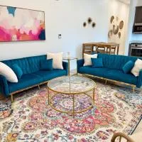 Boho Bliss Downtown Apartment in Historic Pilot Mountain, hotel di Pilot Mountain