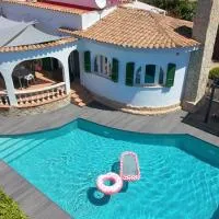 Villa Cala Mendia, khách sạn ở Cala Mendia