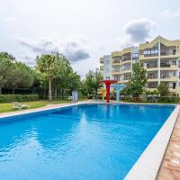 HostWise - Sunny Flat Near Praia da Rocha &ndash; hotel w mieście Portim&atilde;o