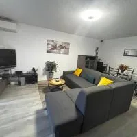 Appartement T2 Le galant vert avec clim et parking, hotell sihtkohas Aucamville
