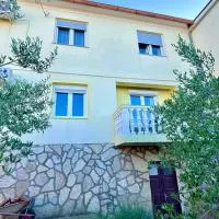 Comfort apartment Kali - with panoramic view, hotell sihtkohas Kali