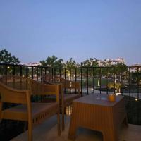 وحده فندقيه خمس نجوم ويست تاون بفرلي هيلز سوديك الشيخ زايد, hotel perto de Sphinx International Airport - SPX, Kafr Abū ʼumaydah