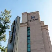 Just Sleep Hotel Suite Cheonan Station, hotel en Cheonan