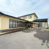 Guest Houseつがるのへっちょ, hotel v destinaci Goshogawara