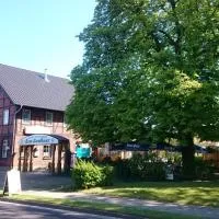 Zum Landhaus Dannenbüttel, hotelli kohteessa Sassenburg