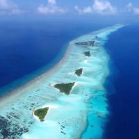 Bambukeyo Villa, hotel poblíž Letiště Kadhdhoo - KDO, Gaadhiffushi