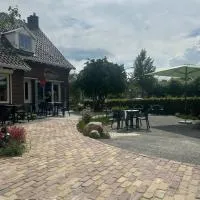 Herberg Bargerveen Weiteveen، فندق في Weiteveen