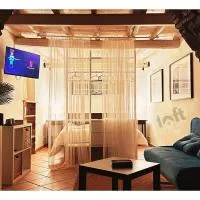 Centralissimo LOFT con camino romantico, hotel en Nepi