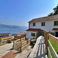 A Casiña de Fina - Vistas al mar, Jardín, 10 min Sanxenxo, готель у місті Раксо