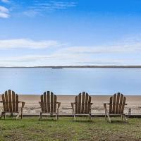 Beachfront Apartment - 8 min from downtown, hotel poblíž Tweed-New Haven Airport - HVN, New Haven