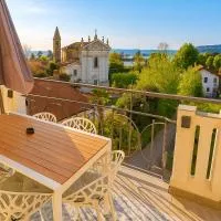 Casa Carlotta - Lake view apartments, viešbutis mieste Lesa