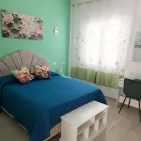Affittacamere LE RONDINI, хотел в Домус де Мария
