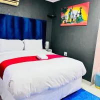 Executive Galaxy Guest House Nkowankowa Extension 2, hotel u gradu Tzaneen