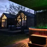 Domki Wilków z widokiem na Łysicę, hotel em Wilków