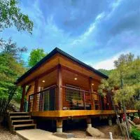 The Hideaway Concealed Cabin East Zion & Bryce, готель у місті Ґлендейл