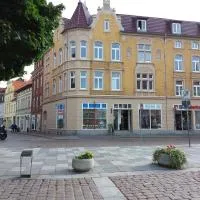 Ferienwohnung am Markt - ein Zuhause mit Aussicht, Hotel in Güstrow