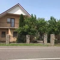 Перлина, hotel en Pilipets