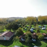 Camping Cantabria, ξενοδοχείο σε Polientes