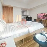 Cozy Studio South Gate Apt with Pool, Gym, Wi-Fi by 2ndHome, hotel din Jakarta