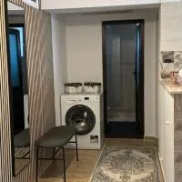Brightnest Apartment, hotel a Tuzla