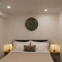 Queen Bed Suite-Private Entrance, hotel in Barrie