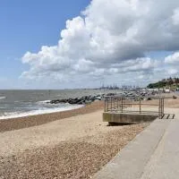 Beach View Cottage, hotel u gradu 'Felixstowe'