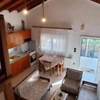 Christina house – hotel w mieście Sykia
