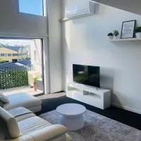 Modern minimalistic apartment,3BR, hotel v Aucklandu