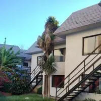 Hotel Glaciares de Atacama, хотел в Копиапо