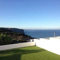 Casa Trinta - Praia da Arrifana、プライア・ダ・アリファナのホテル