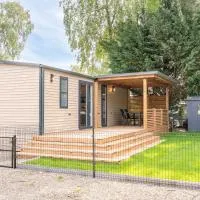 Family chalet Kinrooi - Papillon Kinrooi, hotel u gradu Kinrooi