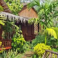 Muong Dinh Lodge, hotel v mestu Ấp Nhơn Bình