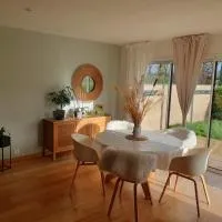 Maison spacieuse idéalement située en Bretagne, hotel di Romille