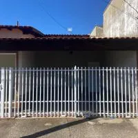 Casa Aconchegante Alfenas, hotel i Alfenas
