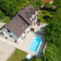 #4 Apartament Sosnówka B2 z basenem i strefą SPA, ξενοδοχείο σε Sosnowka
