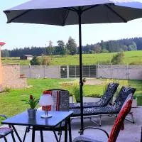 Apartman u Lipna, pro cyklisty, motorkare, hotel u gradu Frimburk