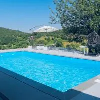 Villa Saraj with Swimming Pool & Jacuzzi near Sarajevo, Hotel in Sarajevo