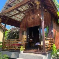 Pondok Punaga, viešbutis mieste Jasri