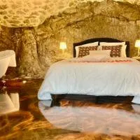 Domaine l'Esquiròu - L'Insolite PALLAS، فندق في Asperjoc