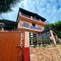 Satya Yoga Ashram Rishikesh, hotel v mestu Narendranagar