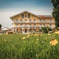 Wellness Natur Resort Gut Edermann, Hotel in Teisendorf