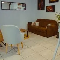 Cozy house with garden, comfort for 6 people, hotell sihtkohas Maulévrier