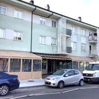 Apartamento Rio Gallo II, hotelli kohteessa Cuntis