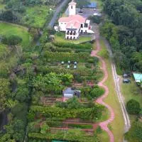 Hotel El Arca, Jardín Botánico y Restaurante, hotel v destinaci Santa Bárbaraa